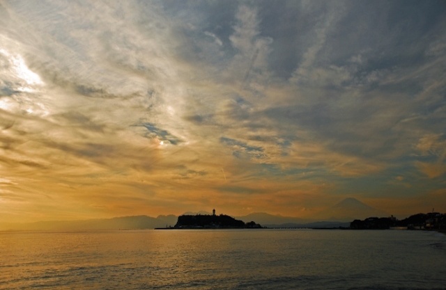 Enoshima island during the sunset