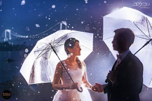 Pre-wedding photo in Odaiba with rain drops